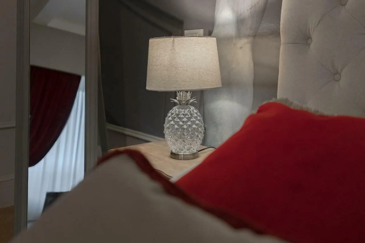Apartments Florence - Teatro Luxury