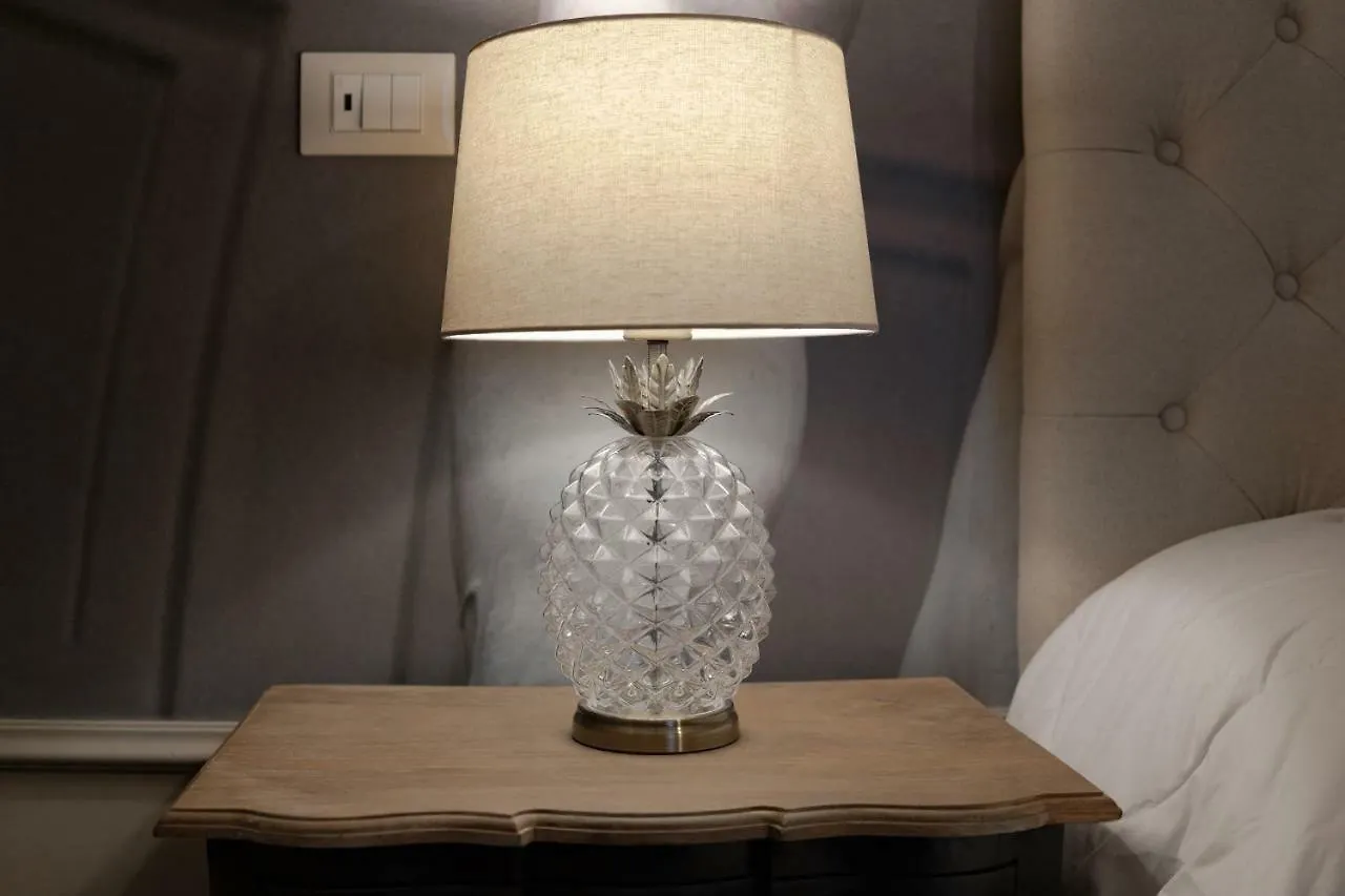 Apartments Florence - Teatro Luxury 0*,  Italy