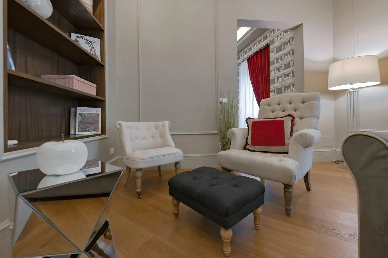 Apartments Florence - Teatro Luxury