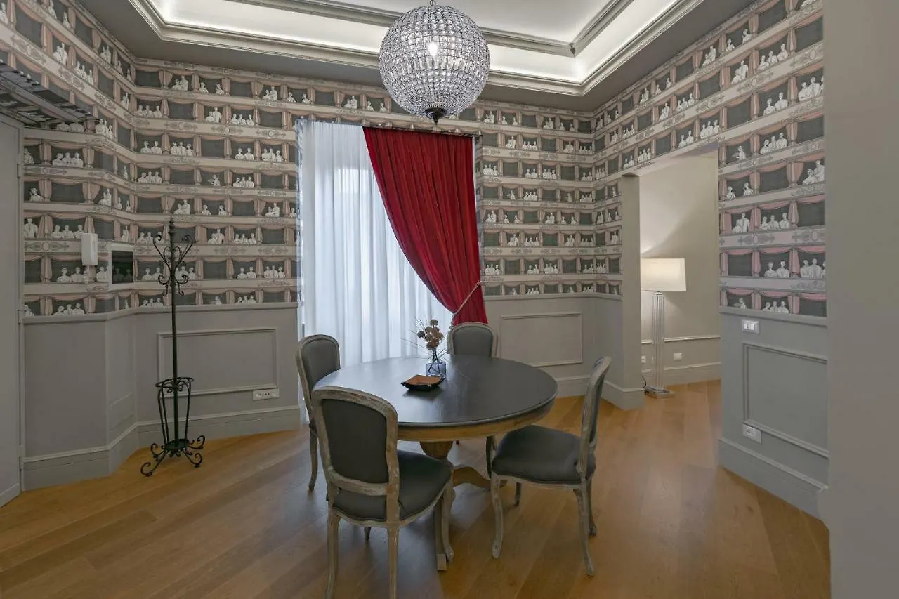 Apartments Florence - Teatro Luxury Italy