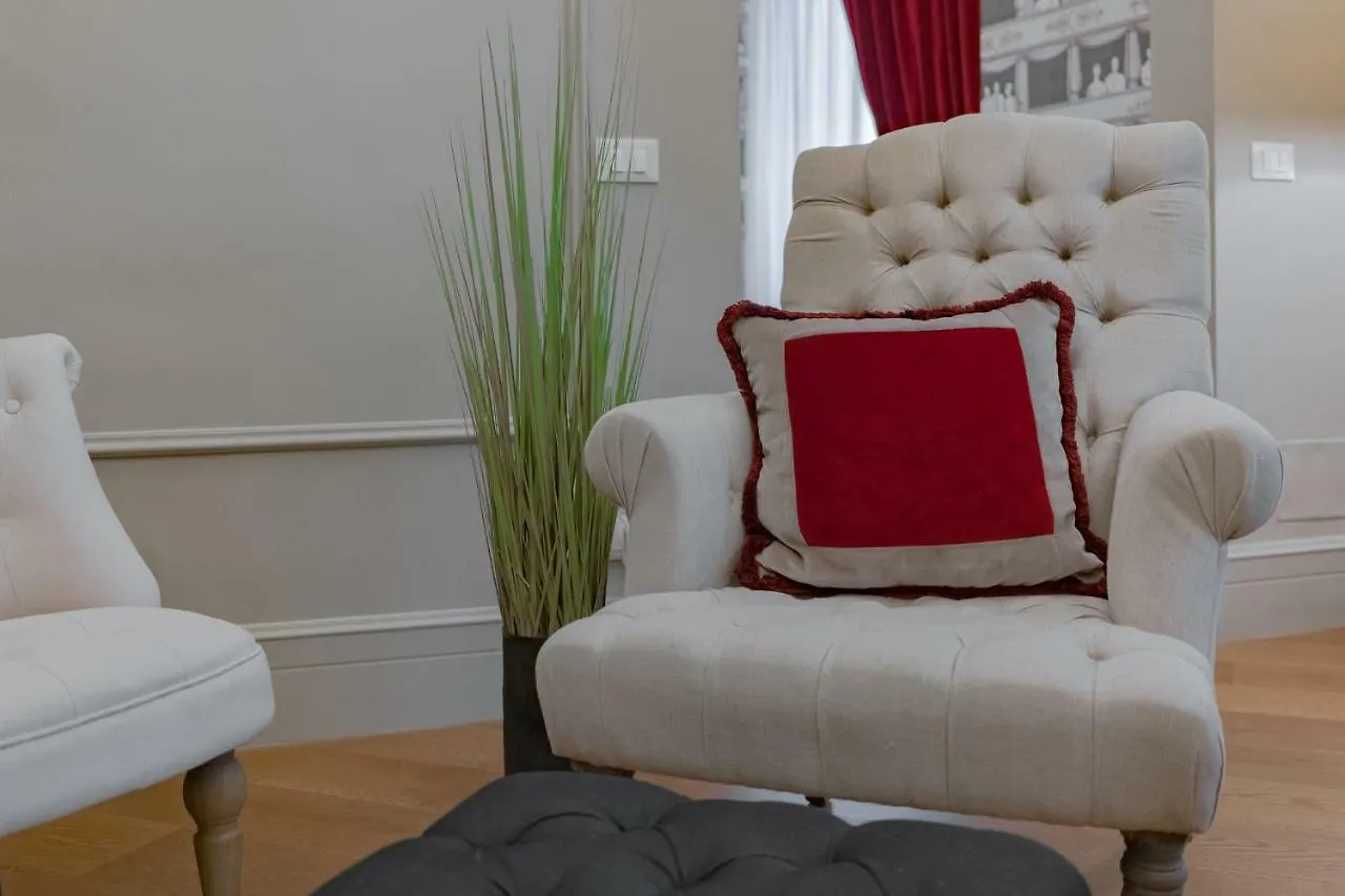 Apartments Florence - Teatro Luxury